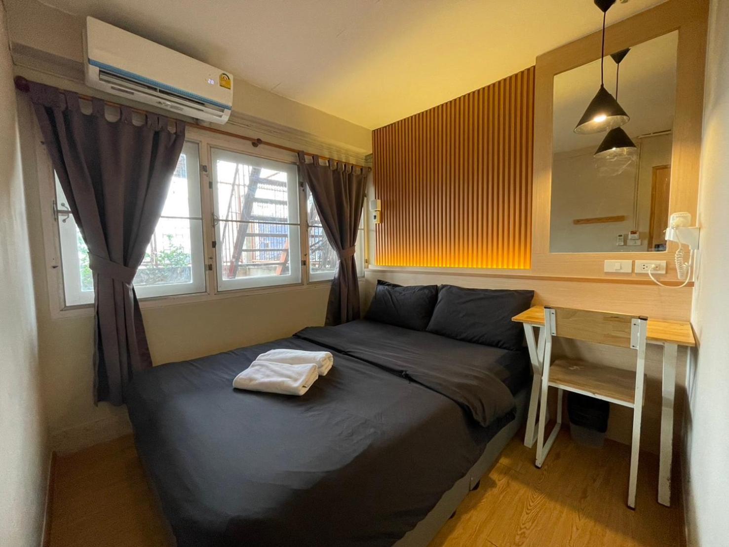Mind Day Hostel Khaosan Бангкок Экстерьер фото
